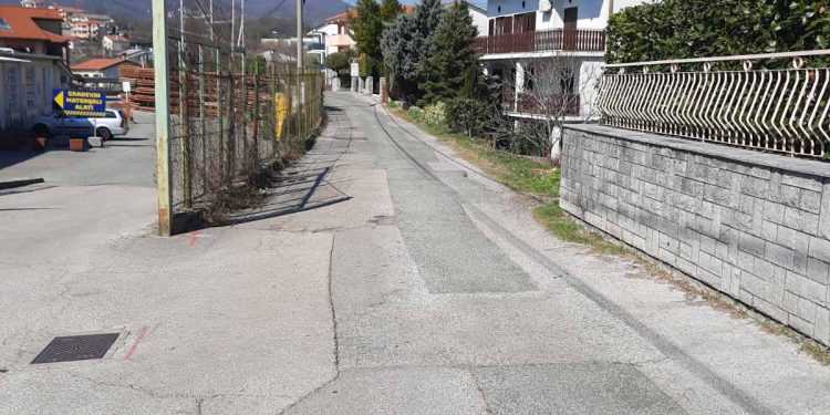 Asfaltiranje u Trinajstićima