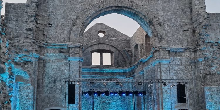 Svečano otvorena obnovljena Crekvina i jubilarno 30. Kastafsko kulturno leto