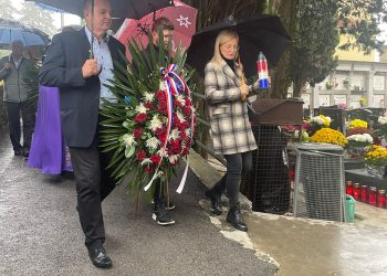 Na Gradskom groblju Kastav položeni vijenci