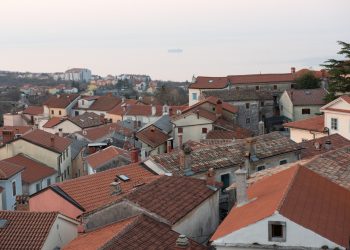 Godišnje nagrade Grada Kastva Boćarskom klubu Kastav, prof.dr.sc. Zorini Pinoza-Kukurin i Željanu Paviću