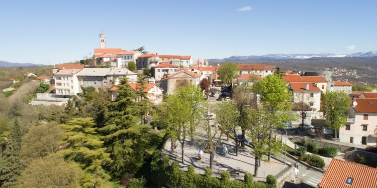 Pravovaljane liste za izbor članova vijeća mjesnih odbora Grada Kastva