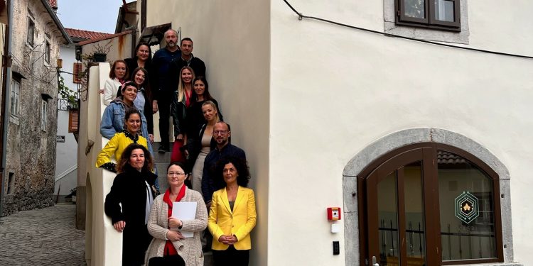 Potpisani ugovori s drugom generacijom programa poduzetničkog inkubatora „KASPI“