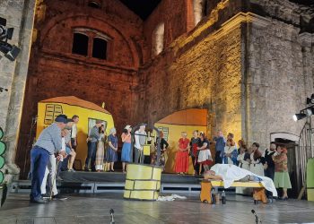 “Duhi” oduševili prepunu Crekvinu