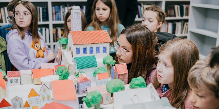 Dan otvorenih vrata i otvaranje knjižnice