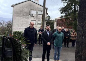 Obilježen Dan sjećanja na žrtvu Vukovara i Škabrnje