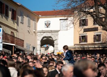 Kastav ispraća godinu uz Koktelse