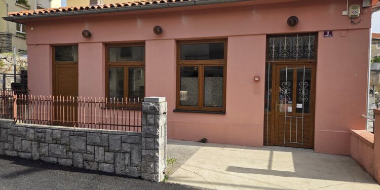 U Kastvu se otvara bezgotovinska poslovnica Erste banke