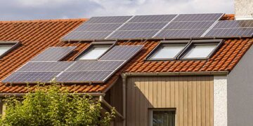 FZOEU objavio Javni poziv za poticanje korištenja obnovljivih izvora energije i sustava pohrane električne energije u obiteljskim kućama